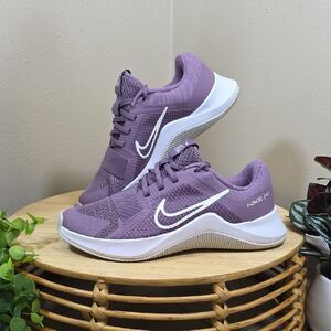 Nike MC Trainer 2 Women’s Training Shoes — Size 6